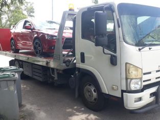ROAD ASSISTANCE 23/7 Towing Service Jumpstart Change Tyre