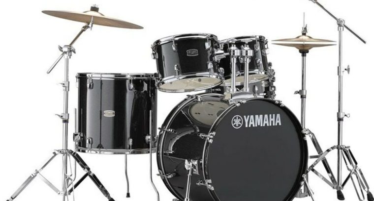 Yamaha RDP2F5 RYDEEN 5 PC Acoustic Drum Set – Black Glitter