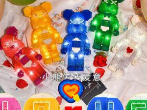 COLOURFUL LOVE BEARBRICK MICRO BUILDING BLOCKS WITH LIGHTS