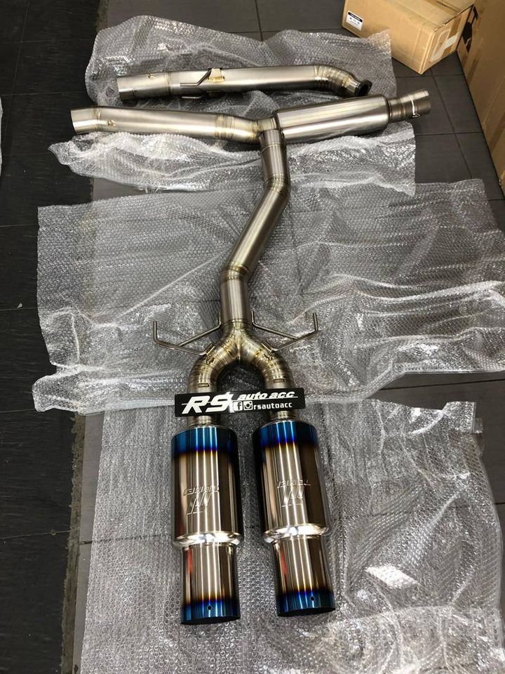 Tomei Expreme TI Exhaust Civic Type R Type D